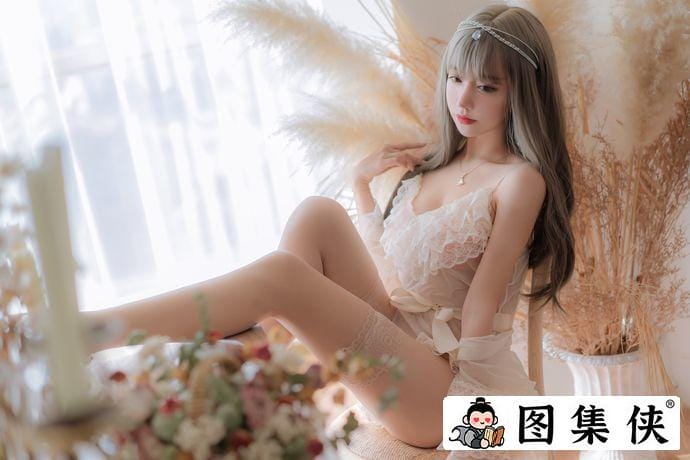 过期米线线喵厨娘日常在哪能看？简直是居家小娇妻