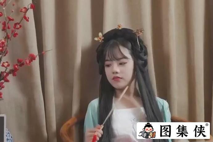 果冻传媒潘甜甜封神三部曲作品叫什么?手机里的秘密、七夕以及少女的悔悟在哪看？