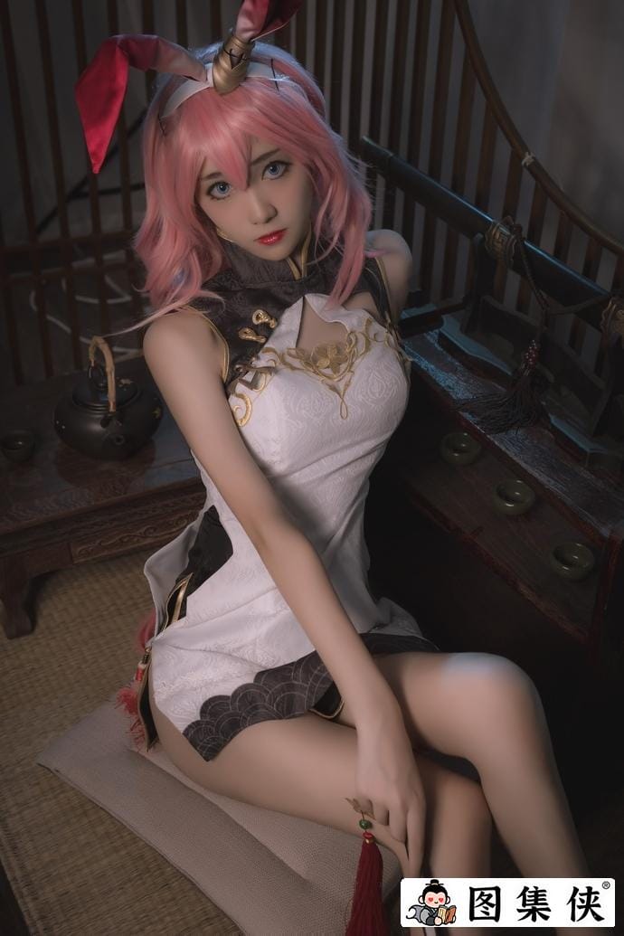 动漫博主南桃momoko是不是被胡狼与宝藏中绝美气质所折服呢？