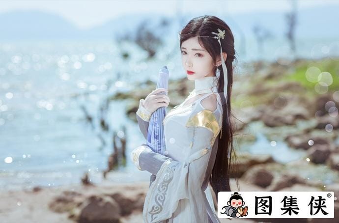 动漫博主南桃momoko是不是被胡狼与宝藏中绝美气质所折服呢？