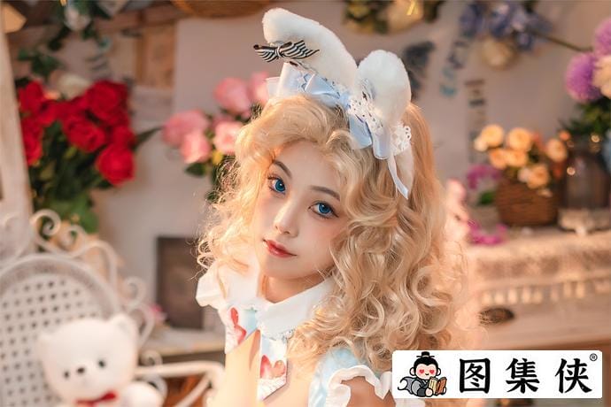 蜜汁猫裘作品大赏，经典太太三部曲和恶毒上司 、爱丽丝梦幻仙境你见过吗？
