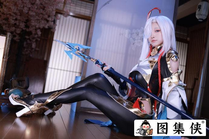 水淼aqua有实战么？夜兰礼服经验丰富花样多