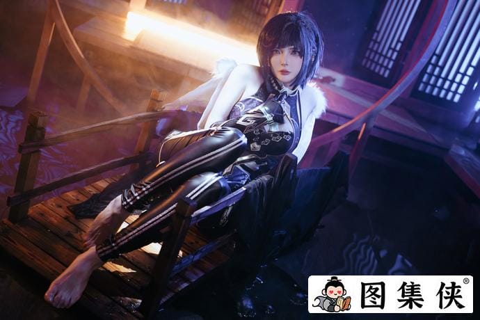 秋和柯基cos图集作品收藏指南，大胆突出的美丽！颜值身材双赢！