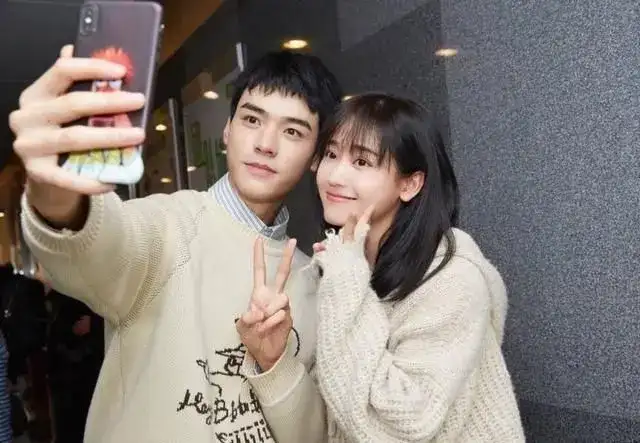 龚俊的女朋友是谁？盘点龚俊三任绯闻女友徐沐婵、郑湫泓、刘人语