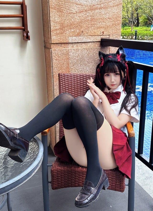 不呆猫 – NO.046 温泉双马尾JK [22P1V-713M]