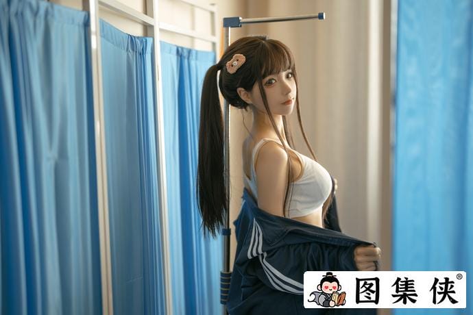 宅男沦陷!蠢沫沫的创可贴cos,从地铁任务到健身环到底有多绝?-3 宅男沦陷!蠢沫沫的创可贴cos,从地铁任务到健身环到底有多绝?