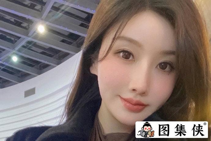 童小芯紫色哒豚豚呀txx不可看的图片是什么梗?