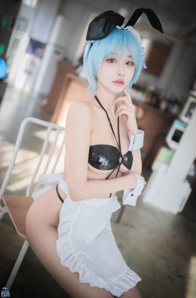 YeonYu (연유) [BLUECAKE] – Vol.02 – MY MASTER Maid_RED [125P-1.75G]